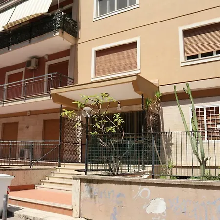 La Favorita - Ben Collegato Con L'aeroporto, La Di Mondello E Il Centro Palermo