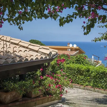 Appartamento Laura With Pool By Wonderful Italy