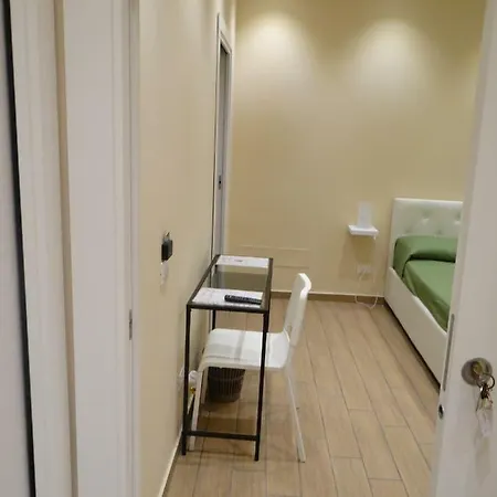 Bed & Breakfast Montecarlo Palace 2*