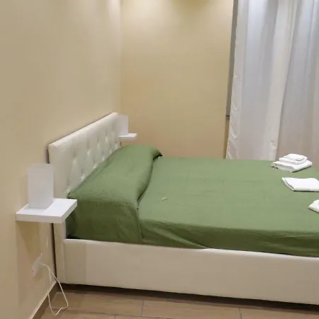 Bed & Breakfast Montecarlo Palace 2*