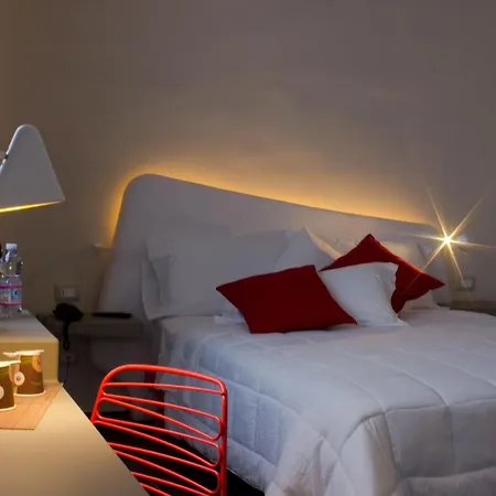Ibis Styles President 4*