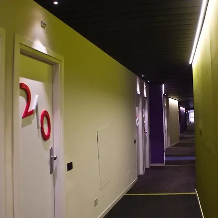 Ibis Styles President Ξενοδοχείο 4*