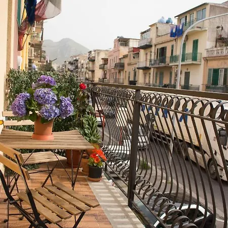 Casa Vacanze Dei Corsari Σπίτι διακοπών *
