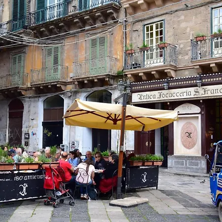 La Tana Di Vicolo San Carlo Apartment