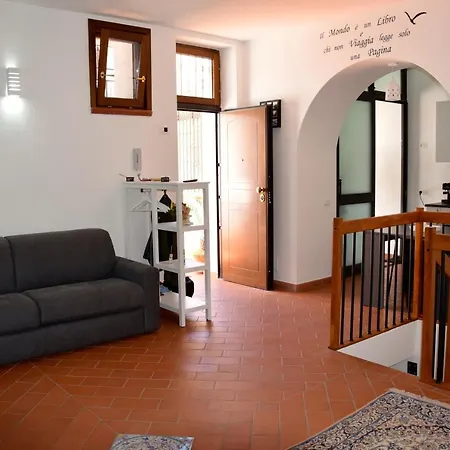 La Tana Di Vicolo San Carlo Apartment Palermo