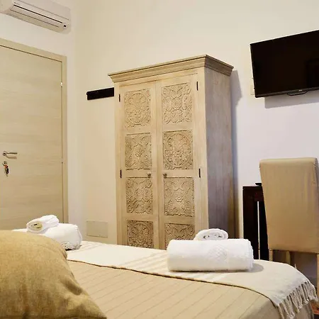 Al Piazza Marina Palace Bed & Breakfast