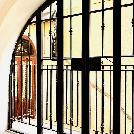 La Casa Sul Vicolo - Centro Storico Apartment Palermo