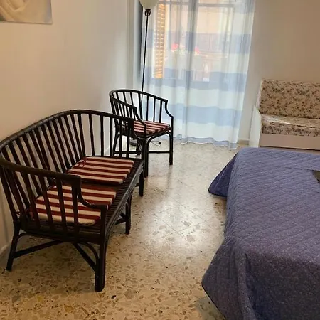 La Casa Sul Vicolo Sant'anna Apartment *
