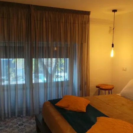 Apartment Duba House *
