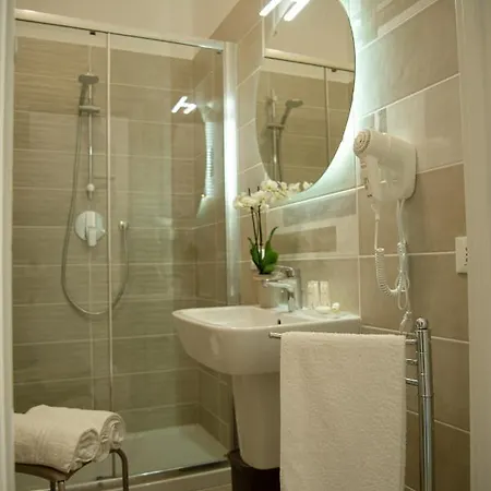 Porta Aragonese Luxury בית הארחה 2*