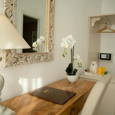 בית הארחה Porta Aragonese Luxury 2*