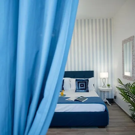Porta Aragonese Luxury בית הארחה