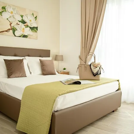בית הארחה Porta Aragonese Luxury