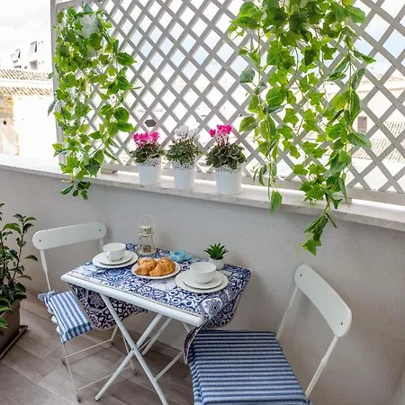Porta Aragonese Luxury בית הארחה פלרמו