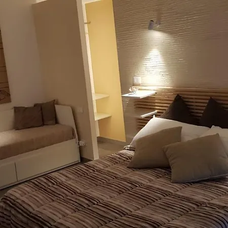 Bed & Breakfast La Finestra Sul Porto