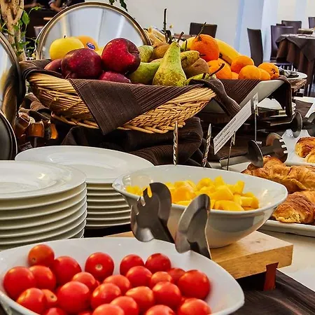 فندق بالاتسو سيتانو 4*