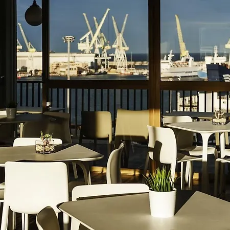Ξενοδοχείο Ibis Styles President 4*