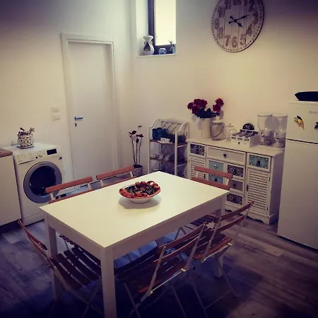 San Salvatore Apartment Apartment *