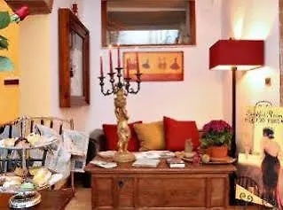 Boutique Vintage Bed & Breakfast