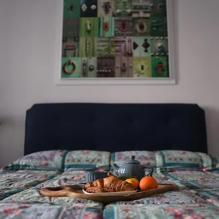Boutique Vintage Bed & Breakfast
