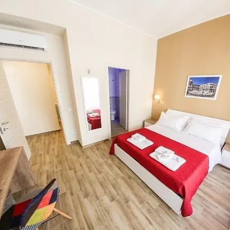 Quinto Stabile Rooms&suite Alojamento de Acomodação e Pequeno-almoço 3*