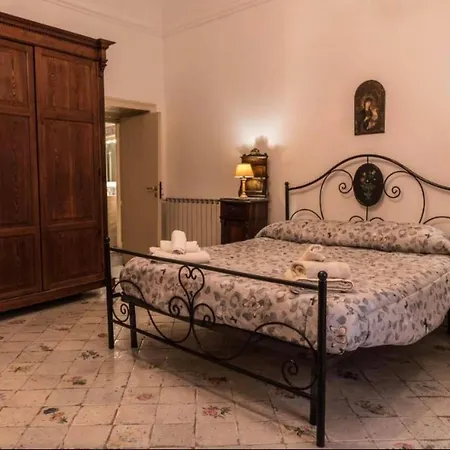 Palazzo Pace Al Cassaro Appartement