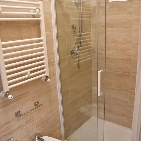 Hotell La Serenissima Palermo