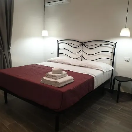 Residenza Tarzanà Maison d'hôtes *