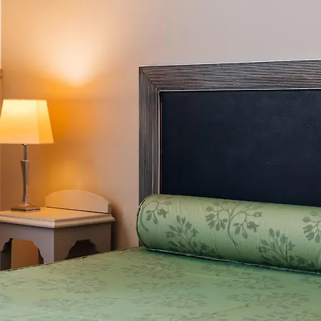 Ambasciatori Hotel 4*