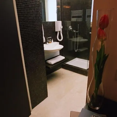 أوسياردهوم 4*