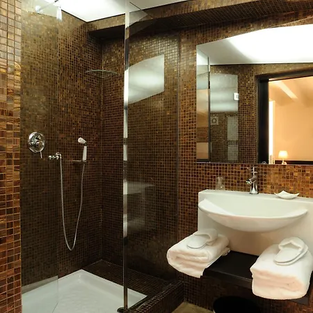 أوسياردهوم 4*