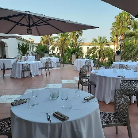 Al Balhara Suites & 리조트