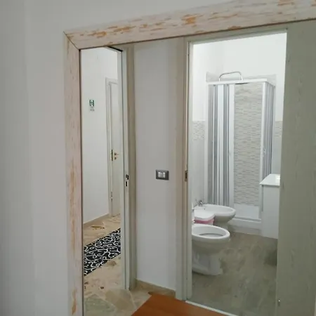 Al Civico Da Lia-bagno In Camera- Hotel *