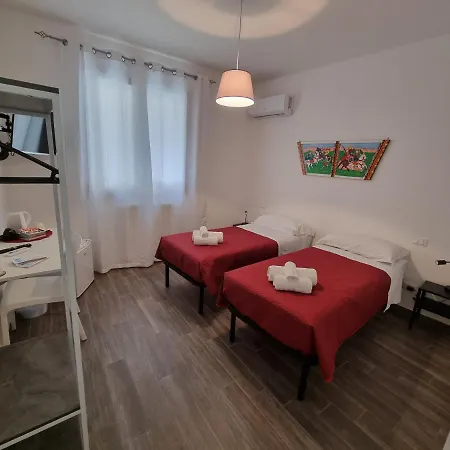 Residenza Tarzanà Maison d'hôtes *