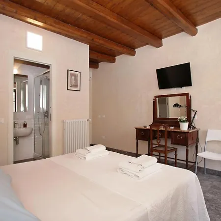 فندق مبيت وإفطار Casa Miqva - In Shared باليرمو