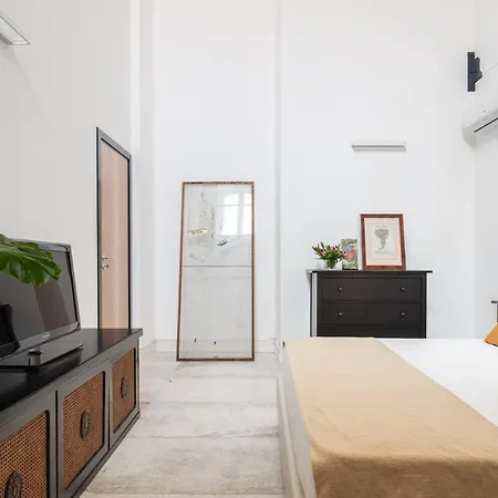 Luxury Warehouse Valverde By Domus Sicily Apartment Palermo