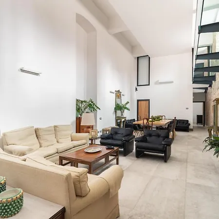 Luxury Warehouse Valverde By Domus Sicily Palermo