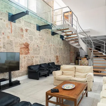Luxury Warehouse Valverde By Domus Sicily