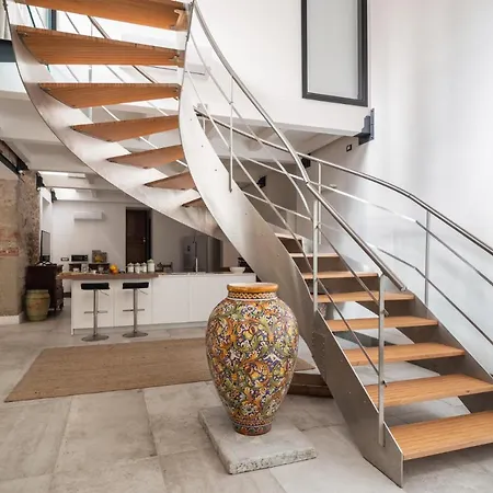 Apartment Luxury Warehouse Valverde By Domus Sicily *