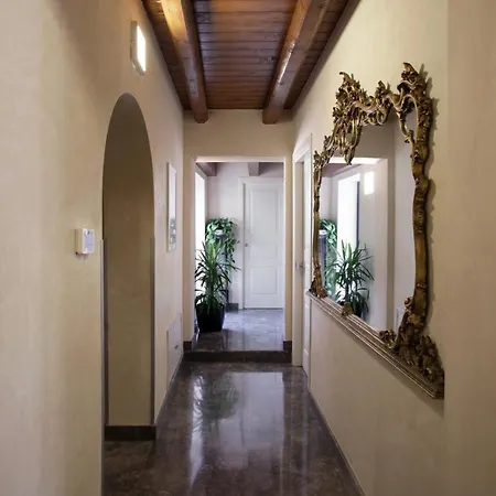 فندق مبيت وإفطار Casa Miqva - In Shared 2*