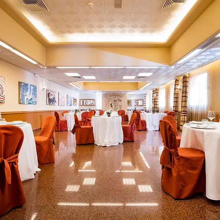 Otel Astoria Palace 4*