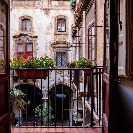 Ballaro' - Budget Hotell Palermo