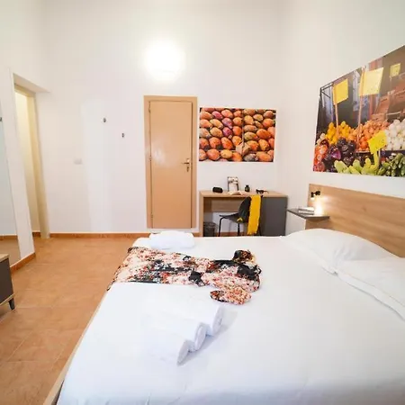 Ballaro' - Budget Hotell