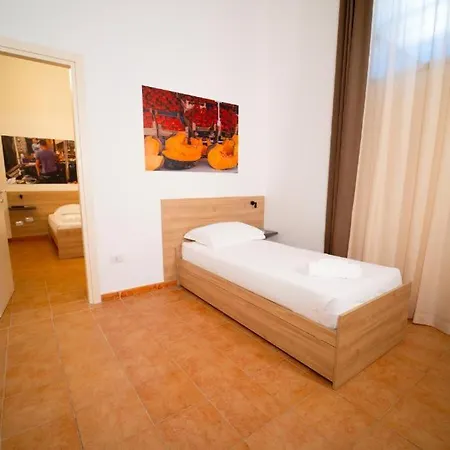 Ballaro' - Budget Hotell *