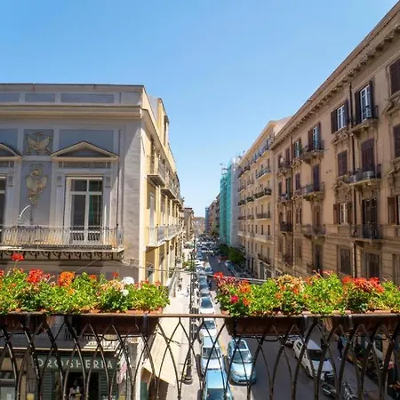 Ballaro' - Budget * Palermo