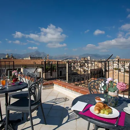 Bed & Breakfast Dimora Sinibaldi 2*