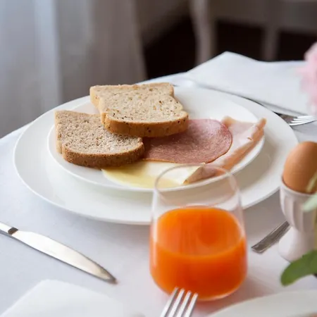 Dimora Sinibaldi Bed & Breakfast
