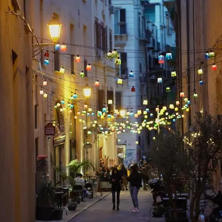 بيت ضيافة Palazzo Santamarina Luxury & باليرمو