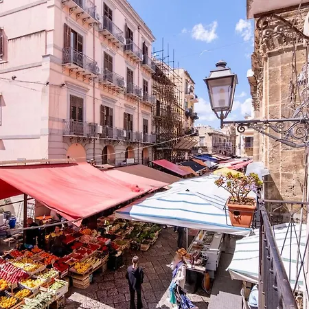 Arianna's House Historical Market Appartamento