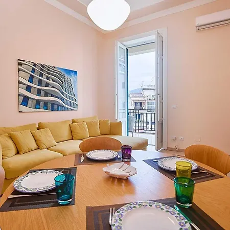 Apartment Kmc - Yellow *